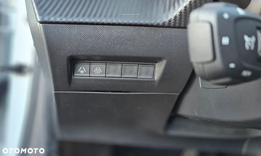 Peugeot 208 Elektromotor 136 GT - 25