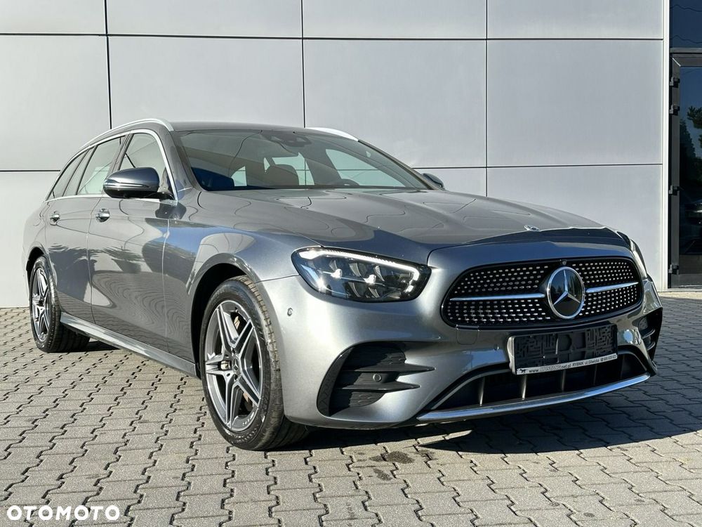 Mercedes-Benz Klasa E 300 de AMG - 7