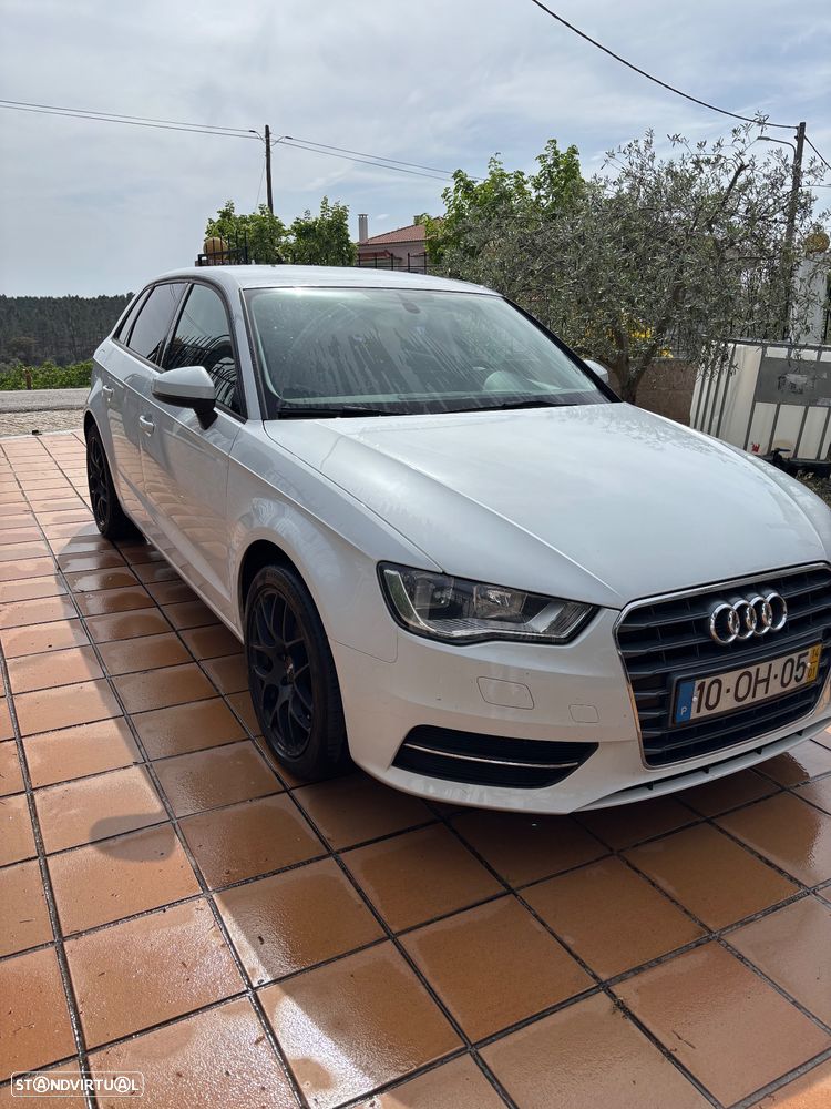 Audi A3 Sportback 2.0 TDI Attraction - 3