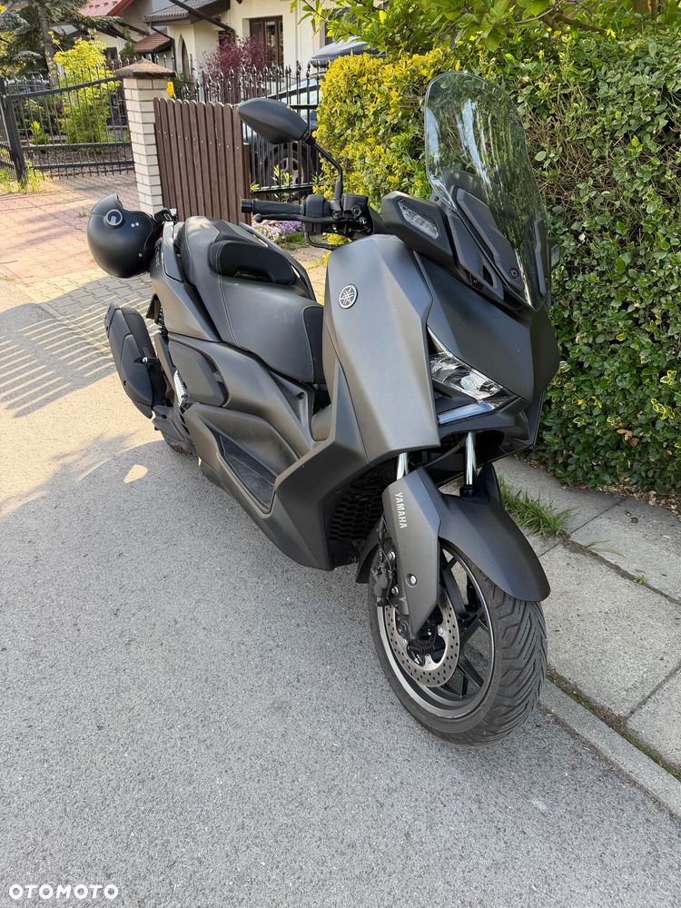 Yamaha X-max - 8