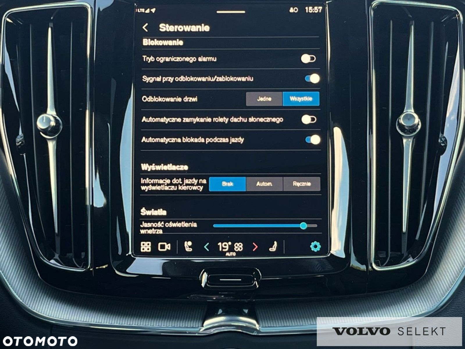 Volvo XC 60 - 24