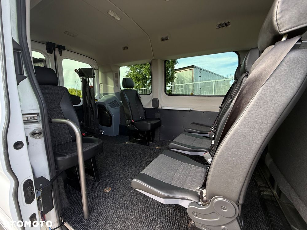 Ford Transit - 7