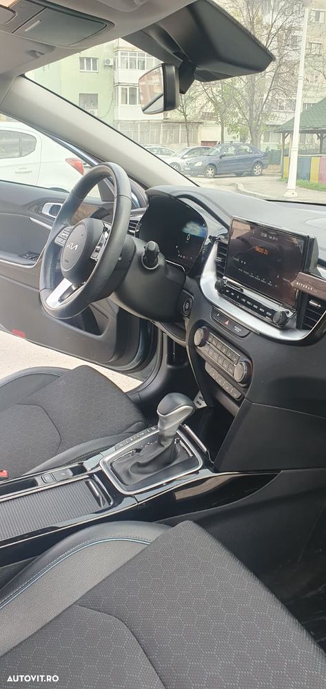 Kia XCeed 1.5 T-GDI MHEV 7DCT Style+ - 9