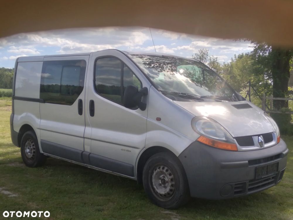Renault Trafic - 2