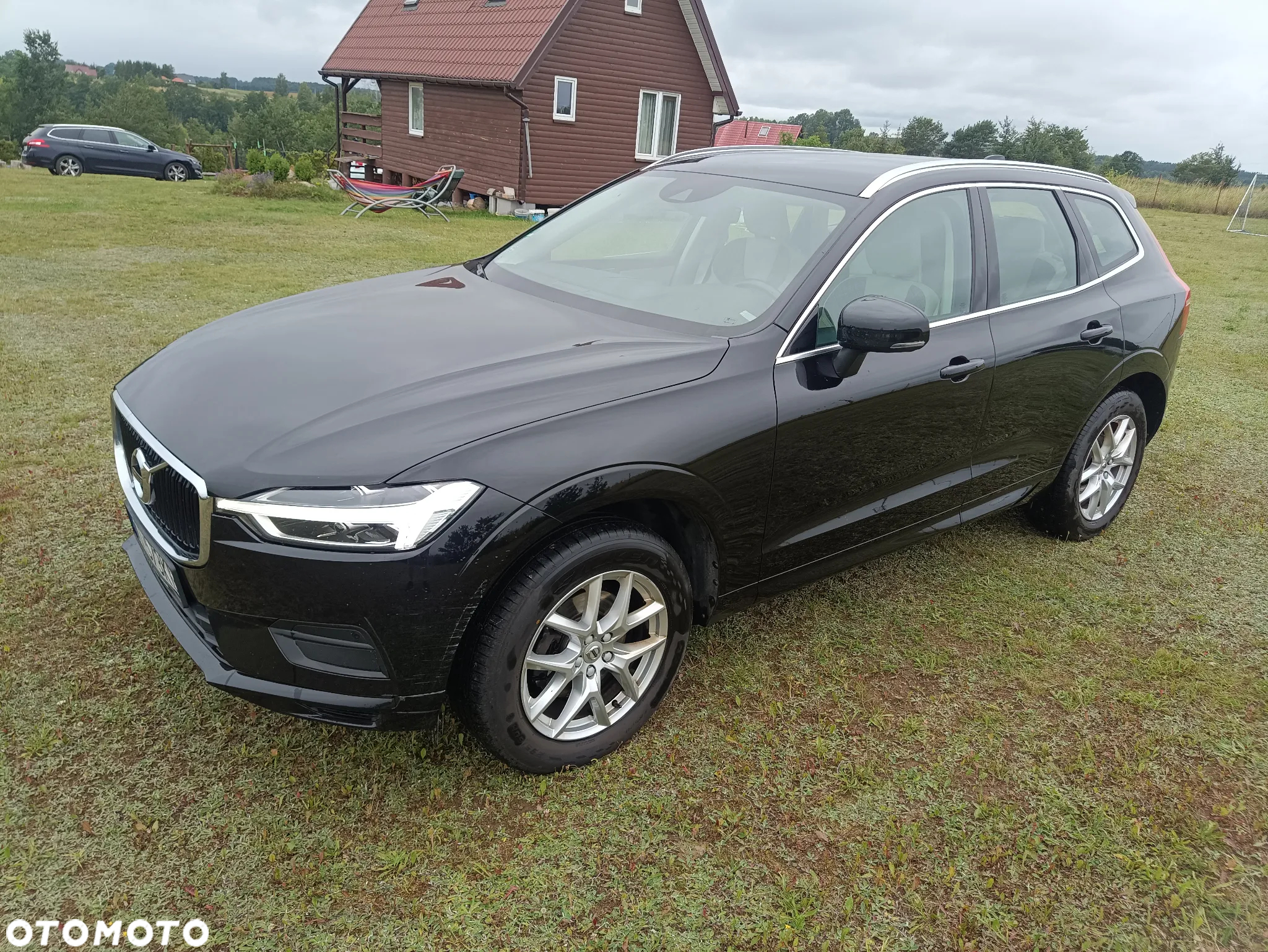 Volvo XC 60 D4 Momentum Pro - 2