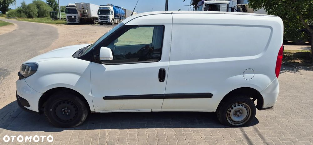 Fiat DOBLO - 4