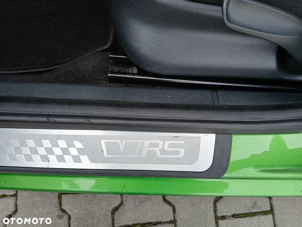 Skoda Fabia 1.4 TSI DSG RS - 30