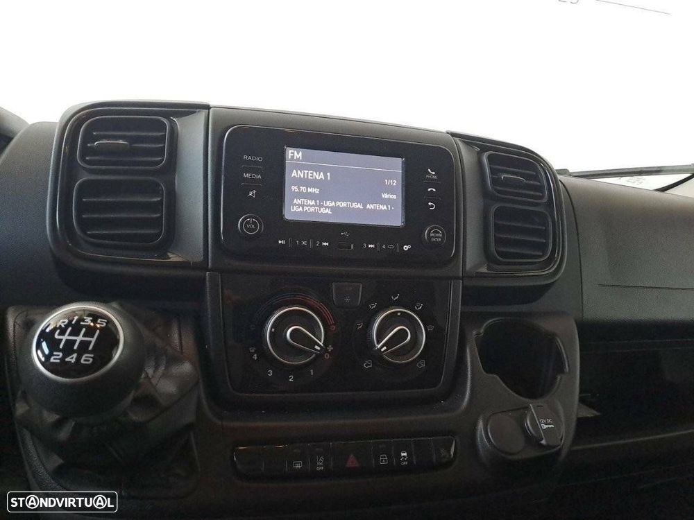 Peugeot Boxer 2.2 BlueHDi S&S L2H2 - 20