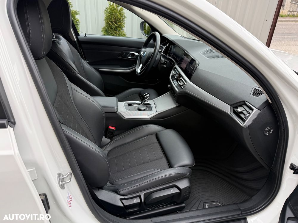 BMW Seria 3 330e xDrive Aut. Sport Line - 18