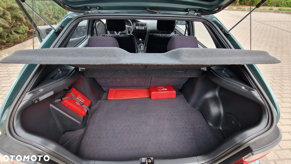 Toyota Corolla - 17