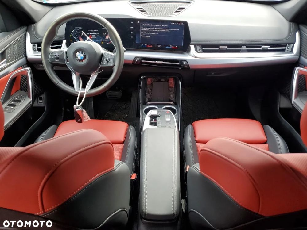 BMW X1 - 8
