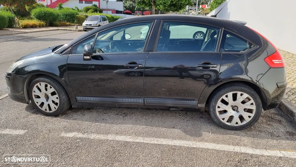 Citroën C4 1.6 HDi 110 Exclusive - 5
