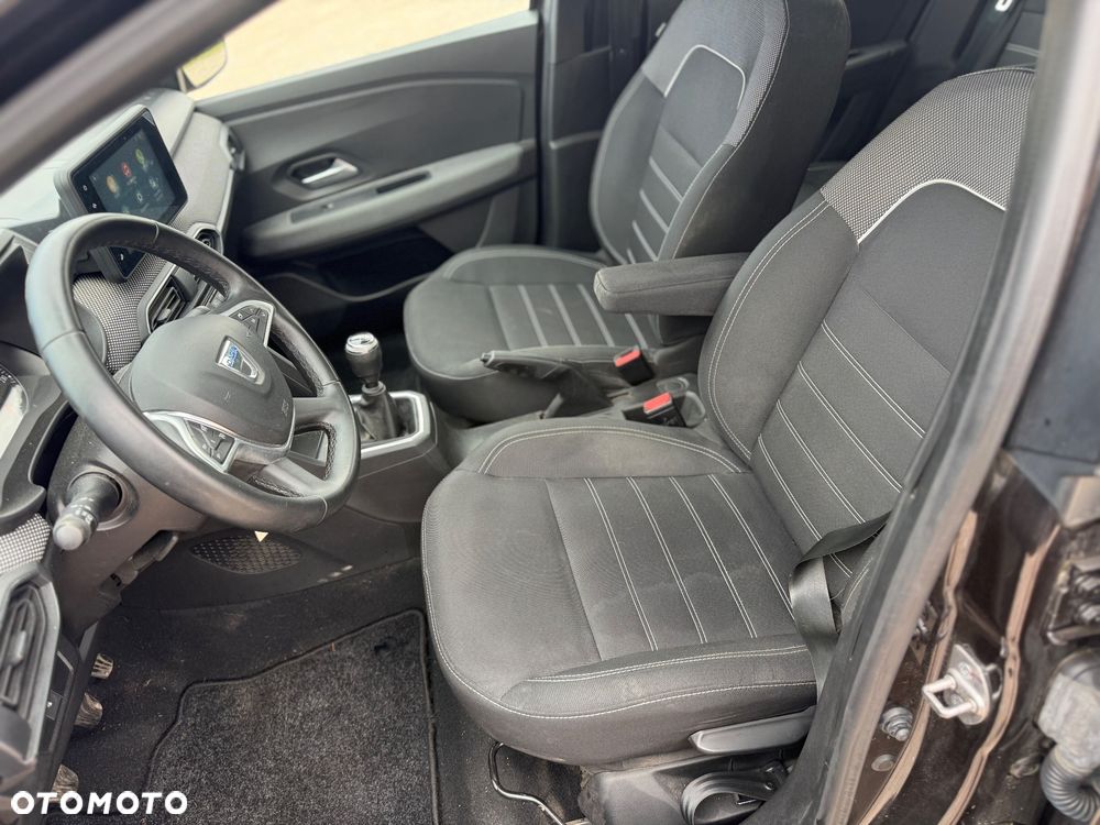 Dacia Sandero - 9