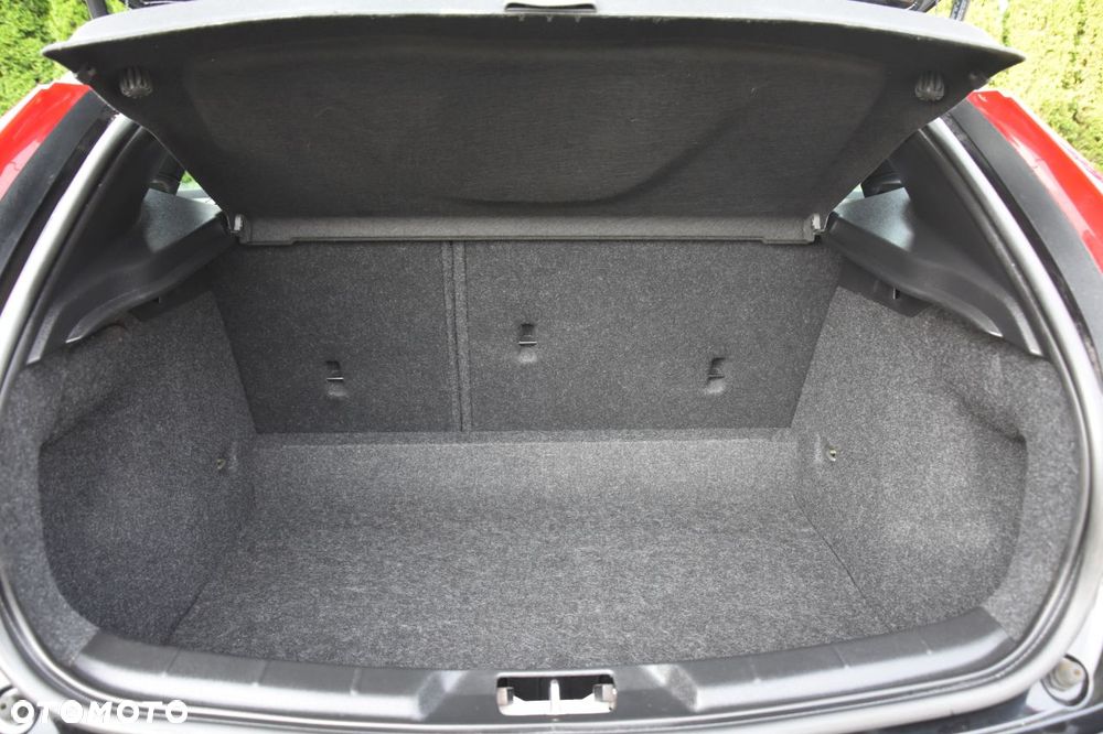 Volvo V40 D4 Drive-E Momentum - 23