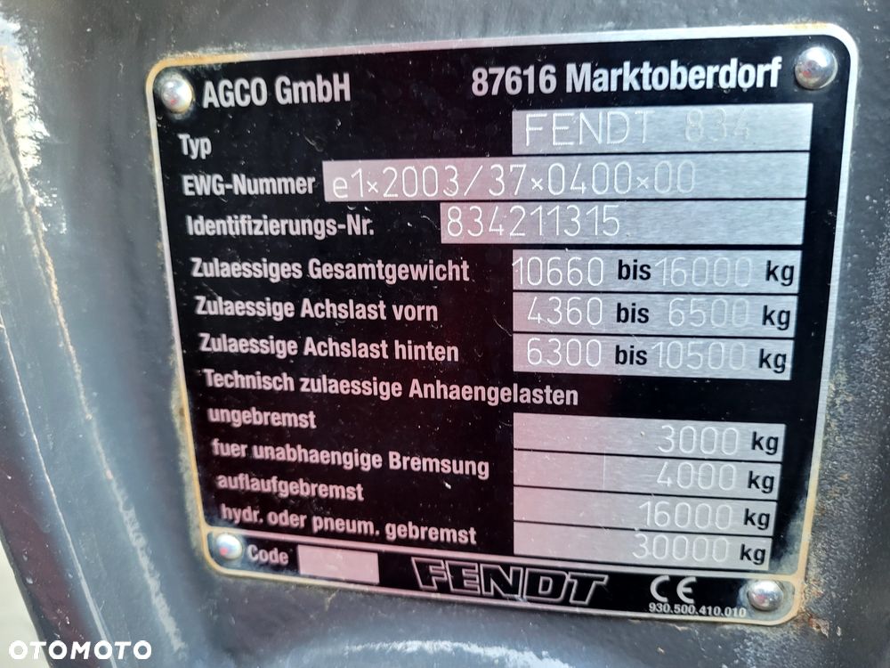 Fendt 824 VARIO Profi Plus SCR - 32