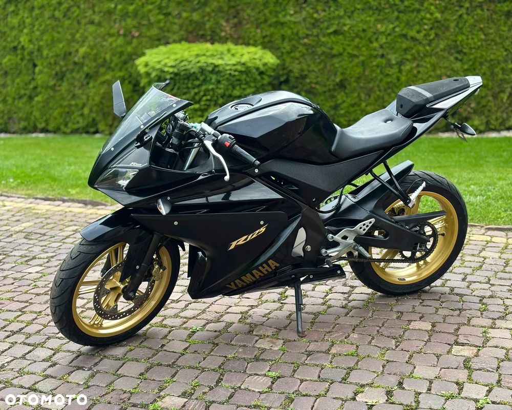 Yamaha YZF - 5