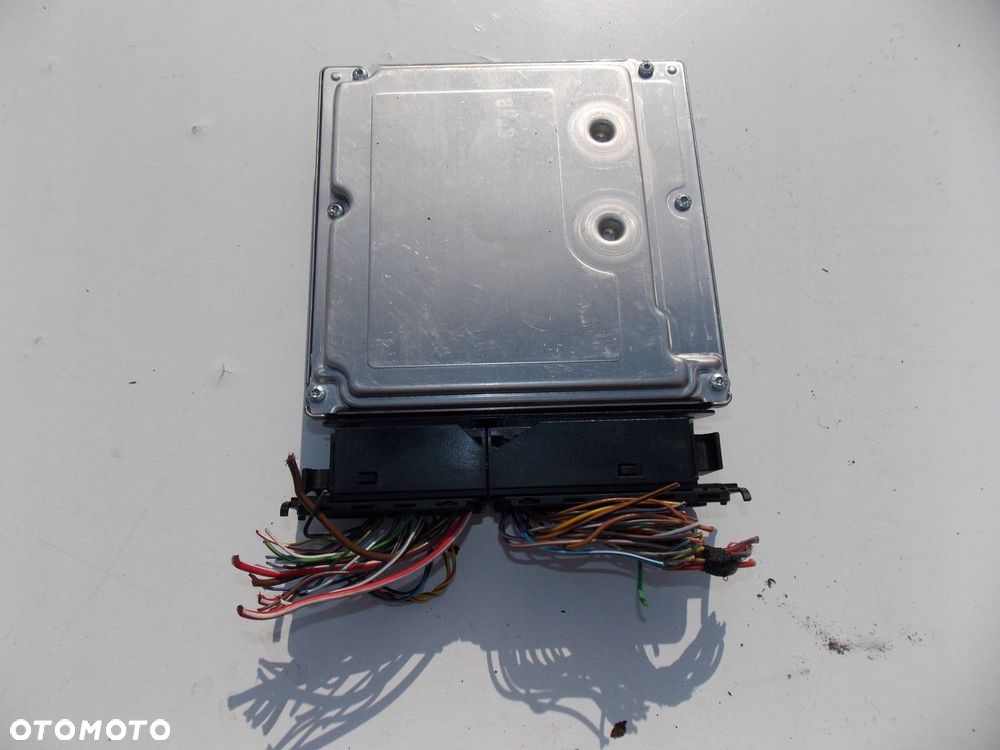 komputer bmw e83 x3 2.0 d 0281011564 dde 7796571 - 3