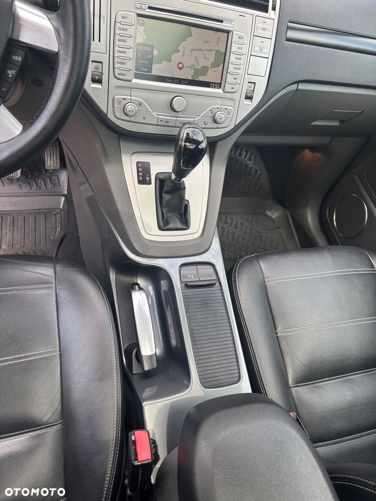 Ford Kuga 2.5 4x4 Titanium - 18