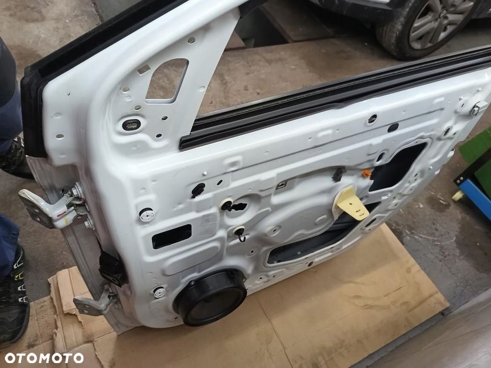 dacia sandero stepway iii 21r- drzwi prawy przód dv369 jogger - 7