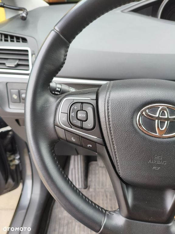 Toyota Verso 1.8 Premium EU6 - 13