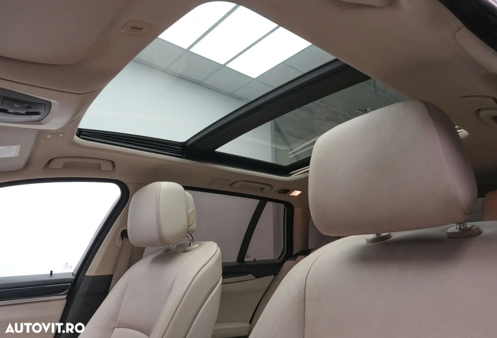 BMW Seria 5 520d Touring Aut. Luxury Line - 8