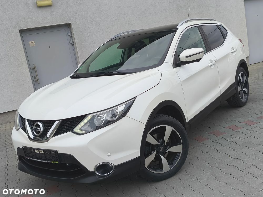 Nissan Qashqai 1.6 DIG-T Tekna - 1