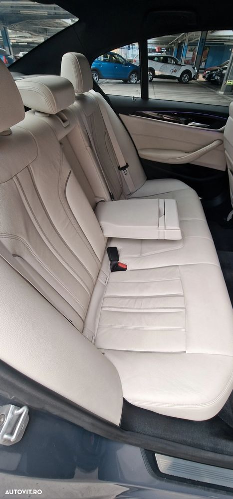 BMW Seria 5 530i xDrive AT - 14