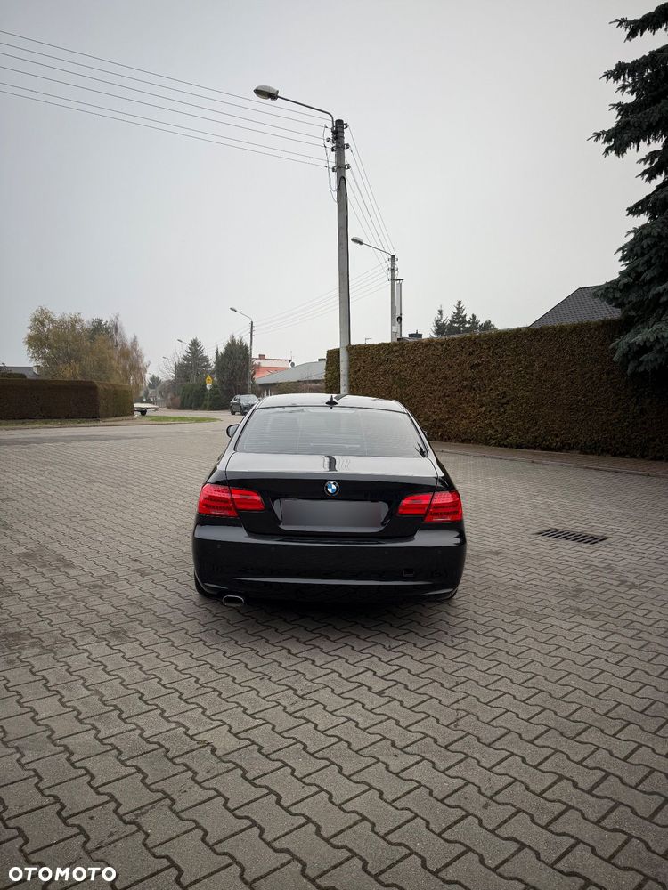BMW Seria 3 320d DPF - 4