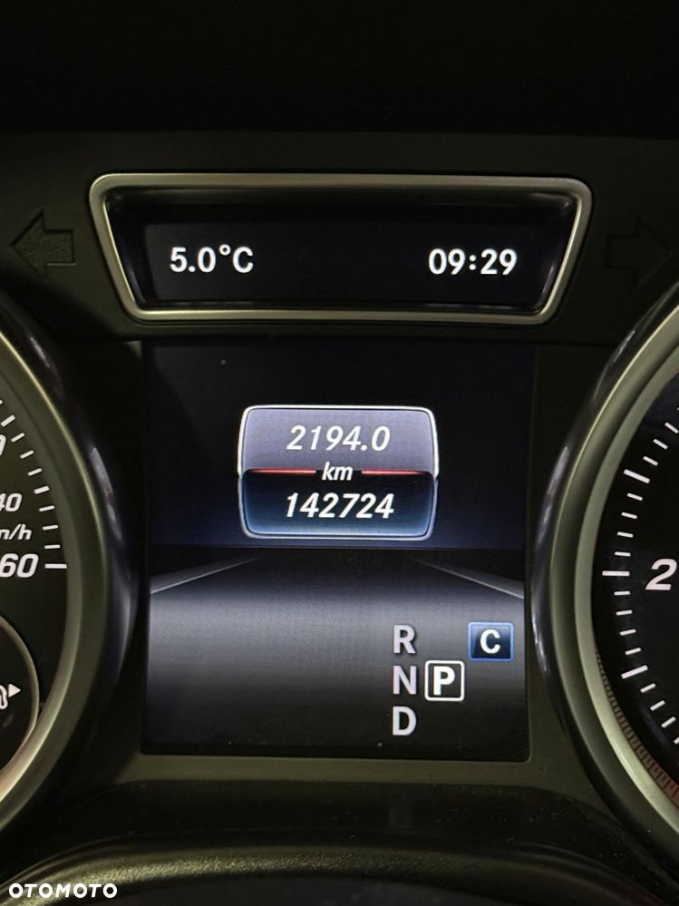 Mercedes-Benz GLE 250 d 9G-TRONIC AMG Line - 12