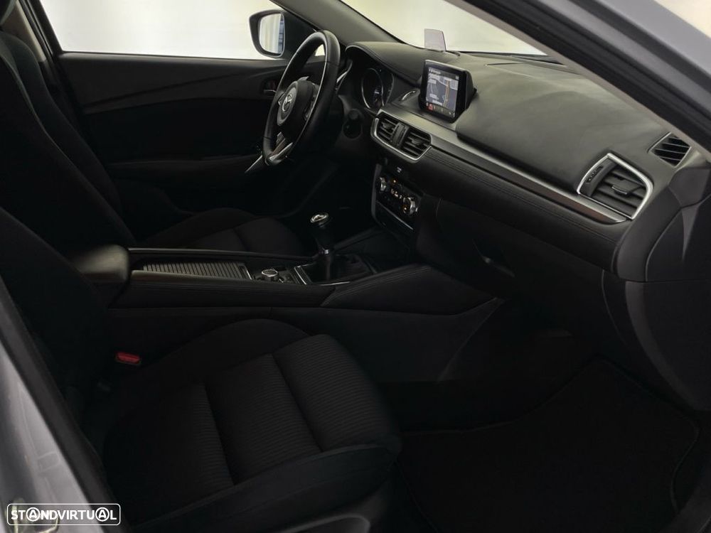 Mazda 6 M6 2.2 SKY-D Excellence Navi - 21