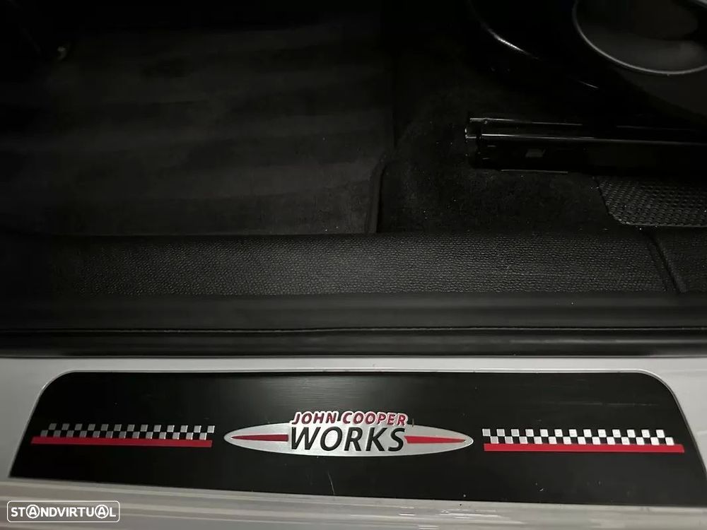 MINI Countryman John Cooper Works All4 - 19