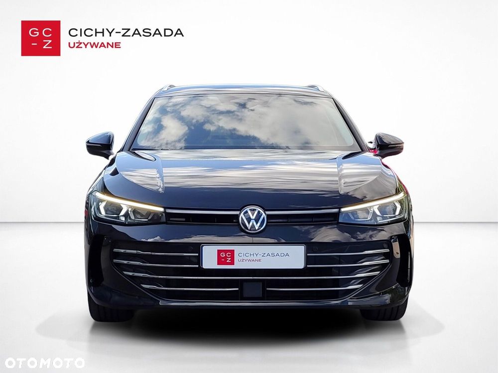 Volkswagen Passat - 2