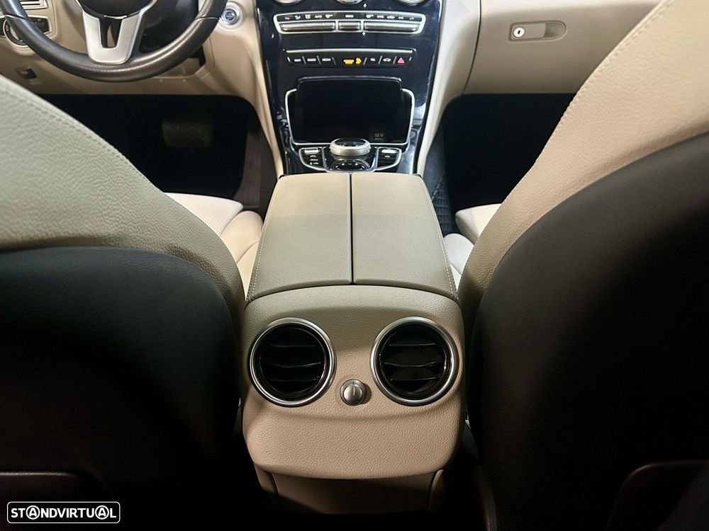 Mercedes-Benz C 220 d Avantgarde - 34