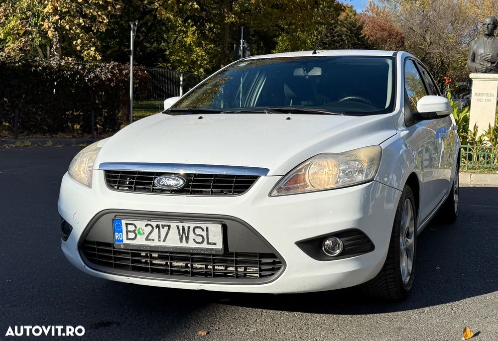 Ford Focus 1.6 TDCi Anniversary - 6