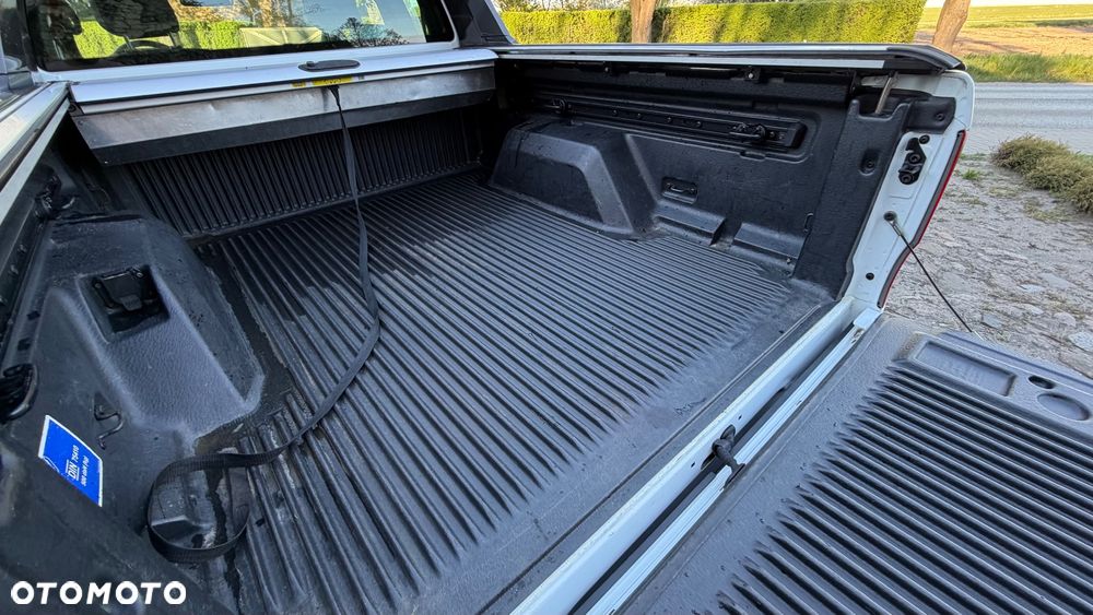Ford Ranger Wildtrak - 13