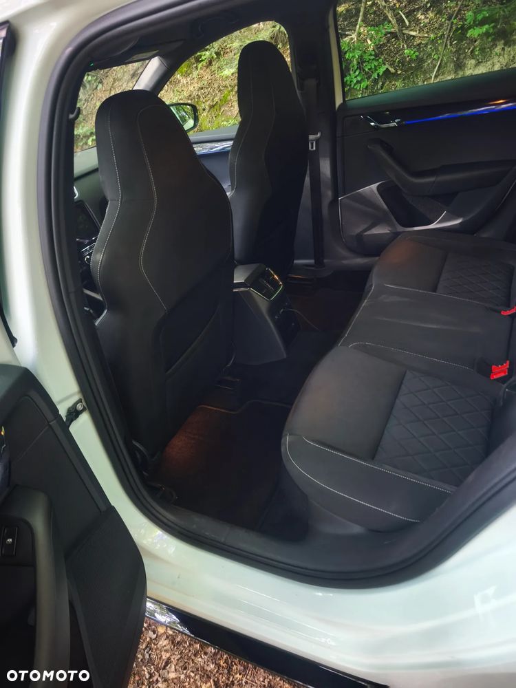 Skoda Octavia 2.0 TDI 4x4 RS DSG - 9