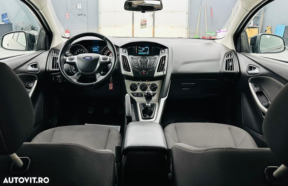 Ford Focus 1.0 EcoBoost Start-Stopp-System Business Edition - 6