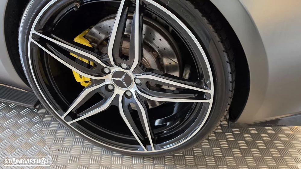 Mercedes-Benz AMG GT S Speedshift 7G-DCT - 33