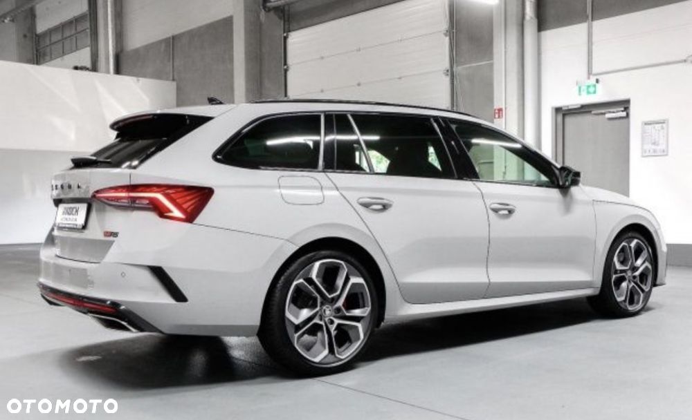Skoda Octavia - 4