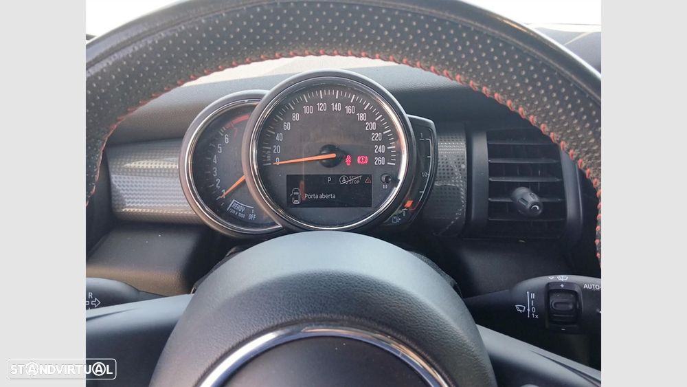 MINI 3 Portas Cooper Premium First JCW Auto - 15