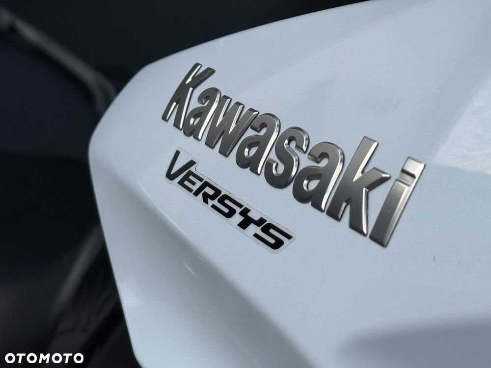 Kawasaki Versys 1000 - 10