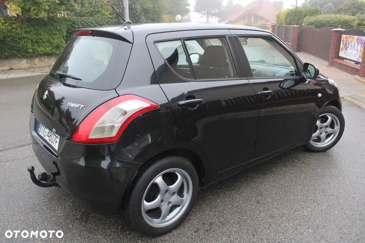Suzuki Swift 1.3 Club - 16
