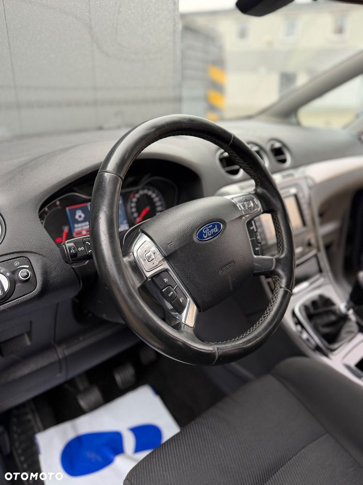 Ford S-Max 2.0 TDCi DPF Titanium X - 26