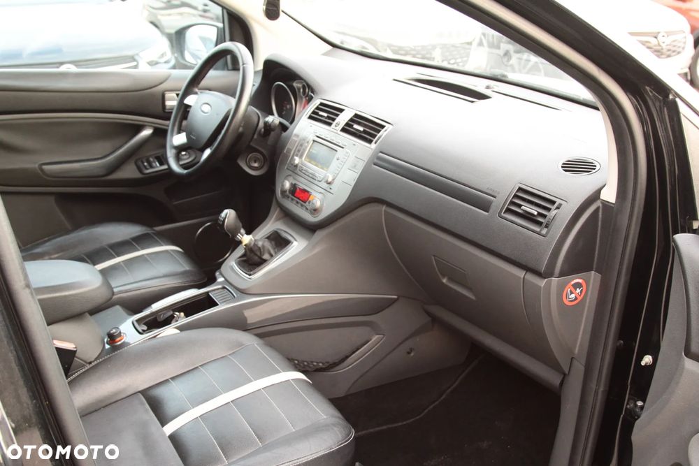 Ford Kuga 2.0 TDCi 4x4 Titanium - 19