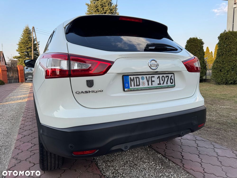 Nissan Qashqai 1.2 DIG-T N-Vision - 8