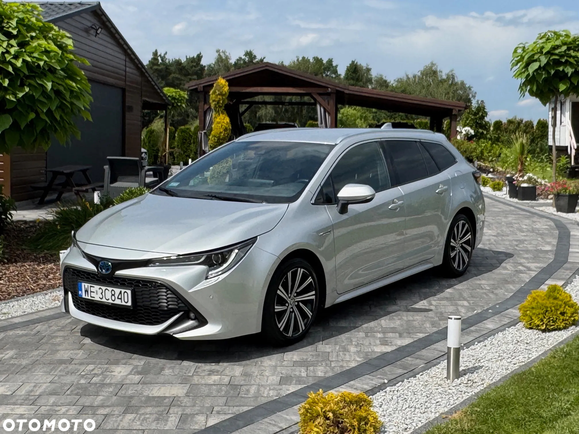 Toyota Corolla 2.0 Hybrid Comfort - 12