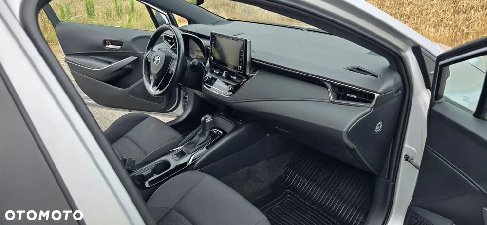 Toyota Corolla 1.8 Hybrid Comfort - 8