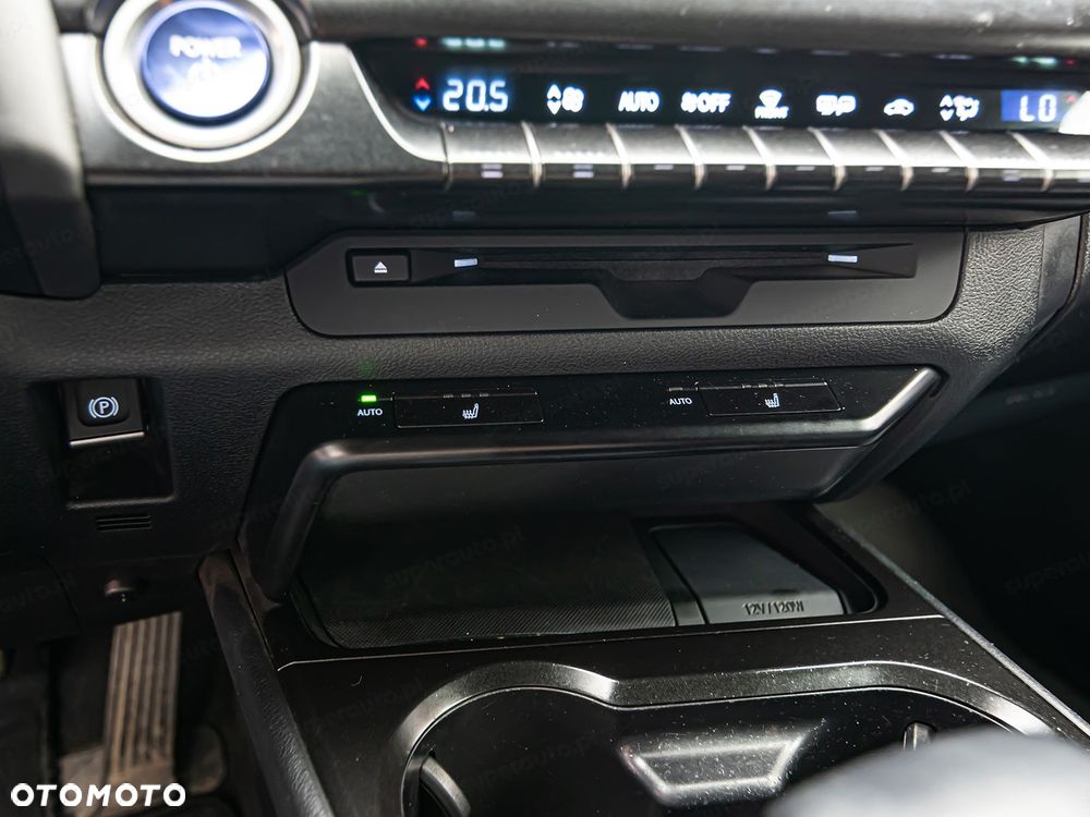 Lexus UX - 20