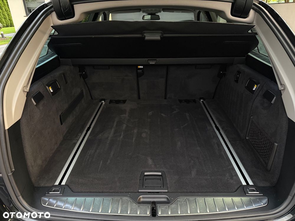BMW Seria 5 - 28