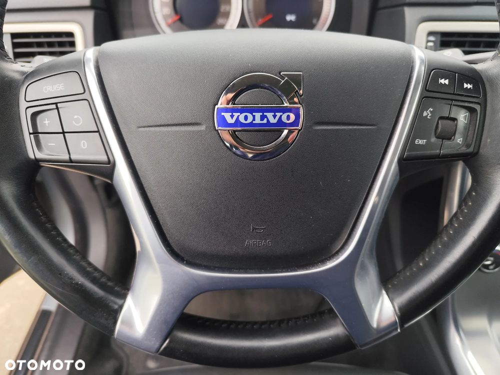 Volvo V70 D3 Summum - 31